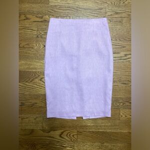 Express pencil Skirt In Light Lavender. Size 8